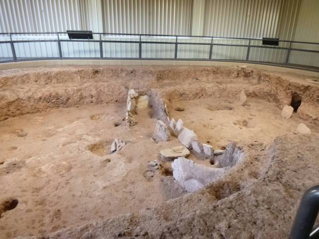 There were these ancient cliff-top building foundations.