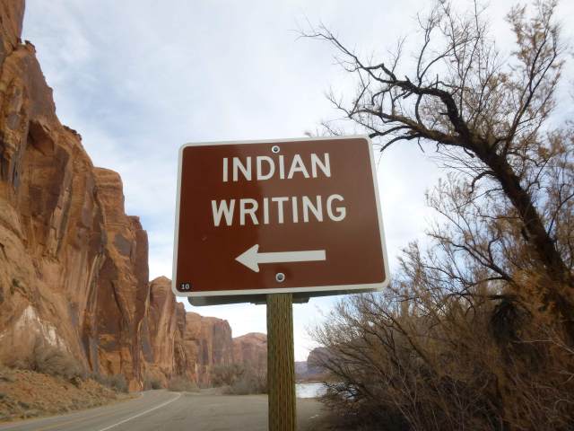 This is so old fashioned, they mean that if you stop here you can see some petroglyphs.